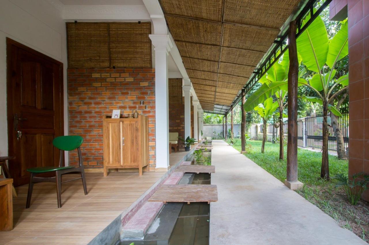 Angkor Dino Home Siem Reap Exterior photo